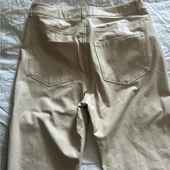 Paige women’s Cream Pants